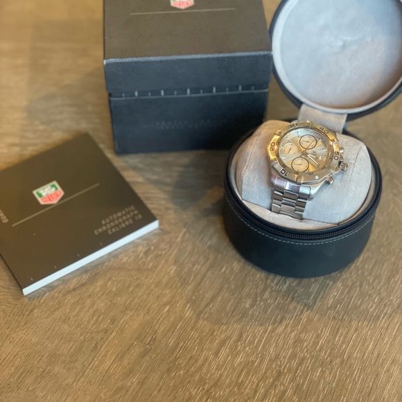 Tag Chronograph Watch - Picture 2 of 2